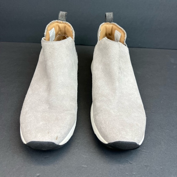 Vionic CECE Light Grey women’s Sneakers US Size 10 Euro 42 - Picture 9 of 10